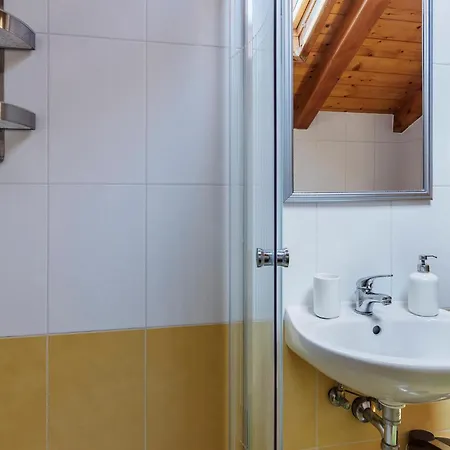 1 Bedroom Gorgeous In Novigrad