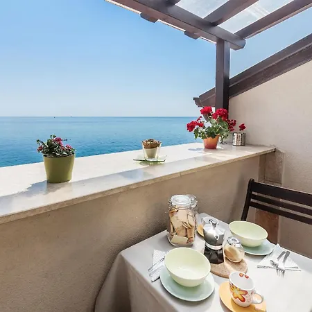 Apartamento 1 Bedroom Gorgeous In Novigrad Novigrad Istria